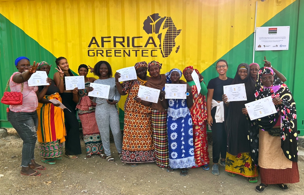 Frauenkooperative von Africa GreenTec in Gambia