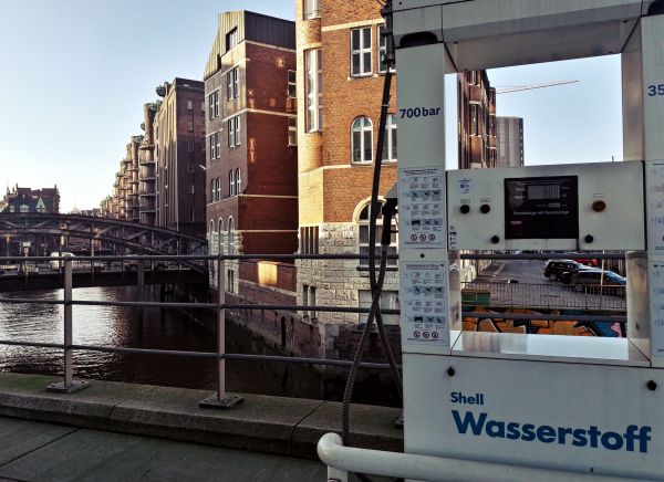 Wasserstoff-Tankstelle in Hamburg